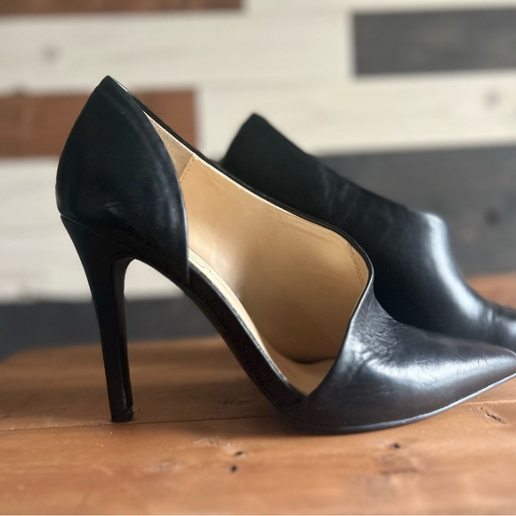 Jessica Simpson black heels - Picture 5 of 5